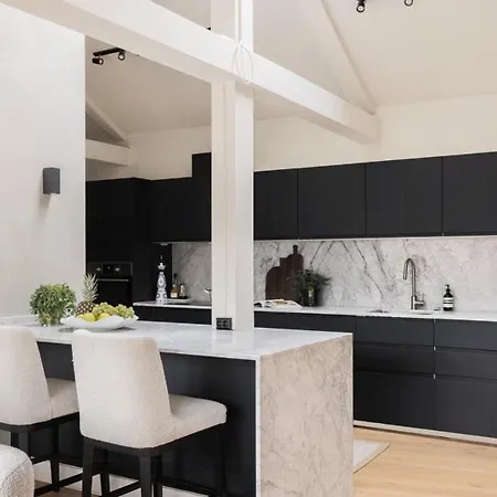 Apartament With Courtyard In The Heart Of Oslo